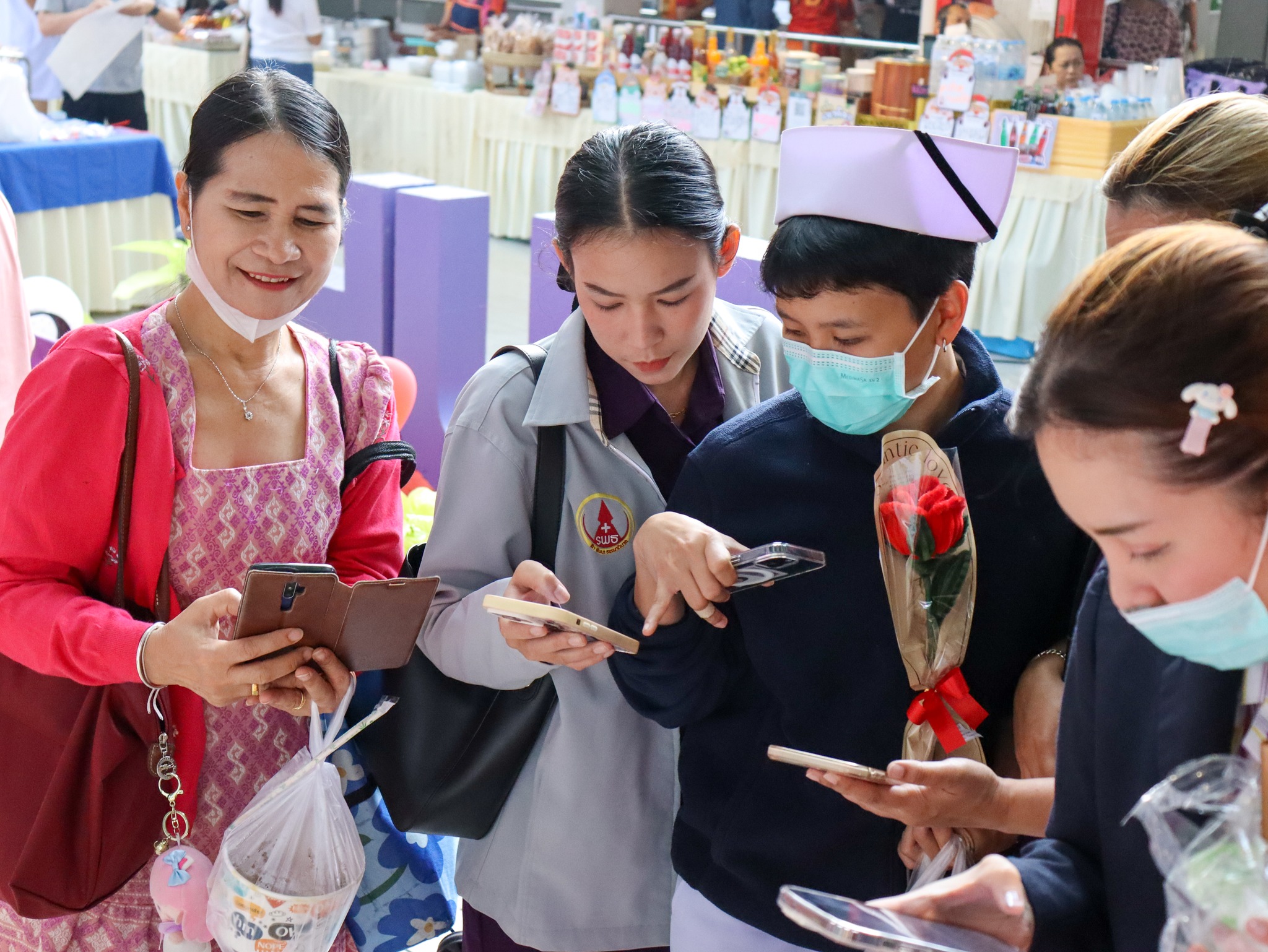  วันวาเลนไทน์ 2025 นี้... ส่งต่อความรักด้วยการให้ที่ยิ่งใหญ่! 